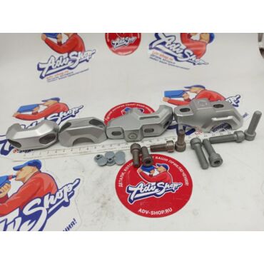 SW MOTECH HANDLEB.ADAPTER 28MM DIAM.,SILV.,TYPE SS проставки 30 mm со смещением под руль 28 - миниатюра 3