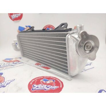 KTM радиатор правый SX SXF 16 18 EXC EXCF 17 19 ( 50435008200 / 50435008100 / 50435008000 ) - миниатюра 6