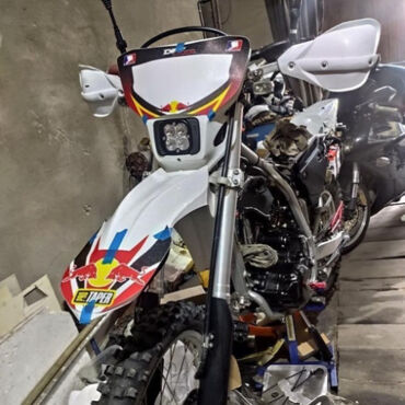 Светодиодная фара Honda XR250 400 650 (1996 2006), Красный - миниатюра 4