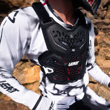 Leatt Защитный панцирь Chest Protector 4.5 Hybrid V26 Black - миниатюра 6